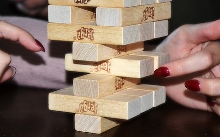 המחיר של "חברה מעורבת צנועה" הוא הרס המשפחה והרס הצניעות